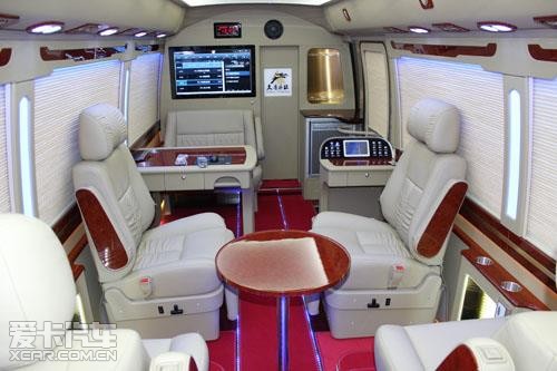 丰田柯斯达考斯特  销售热线 138 1128 4111 魏经理