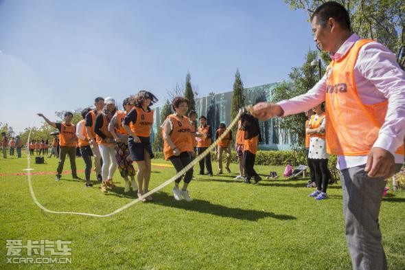 宝马东南区3系车主参观华晨宝马工厂