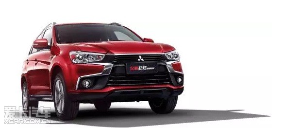 拾起爱的时光,这个周末带上妈妈去兜风