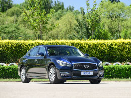 /ʼ ӢQ70L 2.5L
