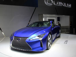 2016չ ׿˹LC 500h׷