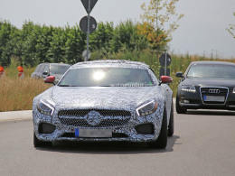 ÷˹-AMG GT 