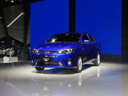 2016ݹʳչ YARiS L̬
