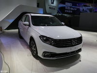 |L(fng)L(fng)܇Ҏ(gu) ꌢ7SUV