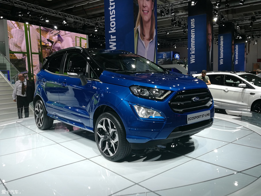 2017���m�˸�܇չ:�����¿�����ST-Line