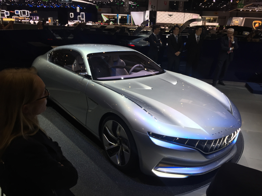 2018Ճ܇չ:HK GTʽװl