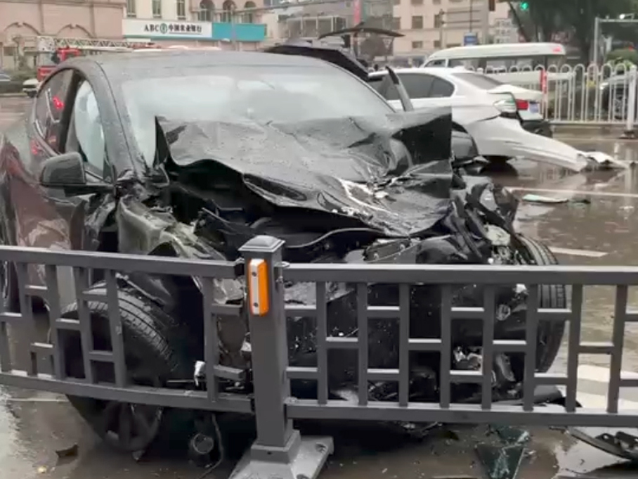 台州特斯拉事故歪曲事实视频制作者致歉