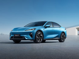 2026款深蓝L07上市 全系华为智驾13.59万元起！