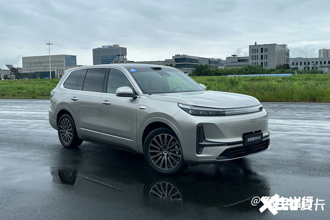 yM9u17.38f𣡶γ2.3f_һ