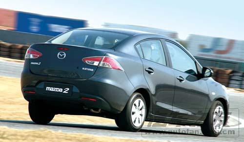 马尾巴的功能 激情试驾长安马自达2劲翔_爱卡