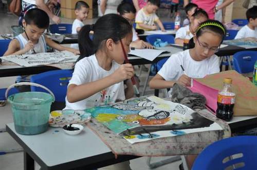 2010BMW儿童绘画比赛在乐清市成功举办_爱卡汽车