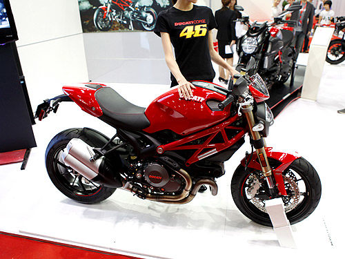 杜卡迪再现EICMA 携旗舰怪兽闪亮登场