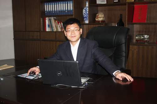 真诚对待每一位客户 采访泰通起亚赵总