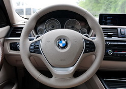 全新宝马3系展车到店 现全面接受预订