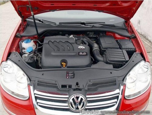 老款速騰發動機布局