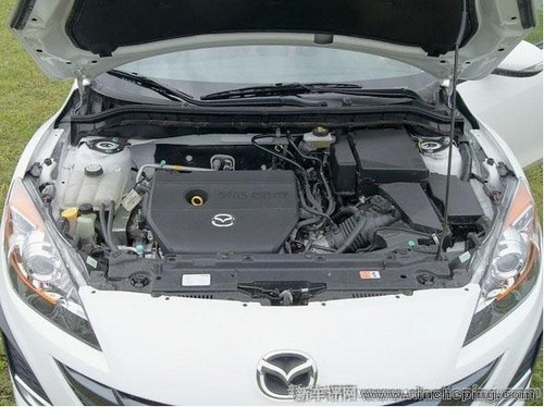 馬自達3發動機布局