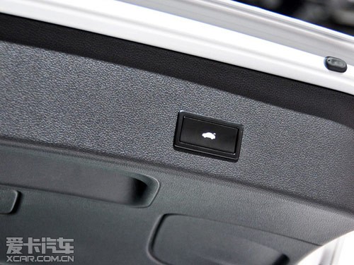 后備箱電動開關