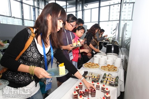 梅赛德斯奔驰车主讲堂 走进中升奔驰_【大连中