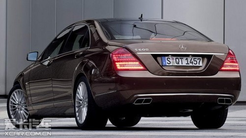 13款奔驰S600现已到货天津现车低价优惠