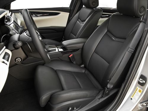 XTS配備的座椅在舒適度和質感上都相當討好 XTS配備的座椅在舒適度和質感上都相當討好