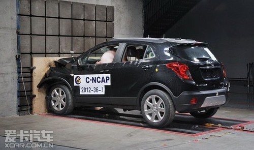 上海通用别克昂科拉获五星安全碰撞评级_【温