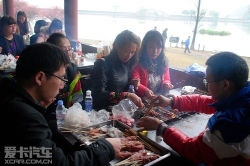广汽丰田 新老客户龙头渚烧烤拓展活动