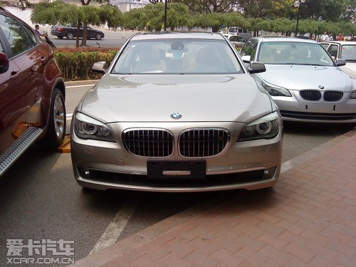 13款宝马740现车 五一特卖最高优惠抢购