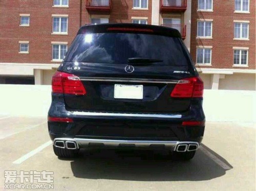 奔驰GL63