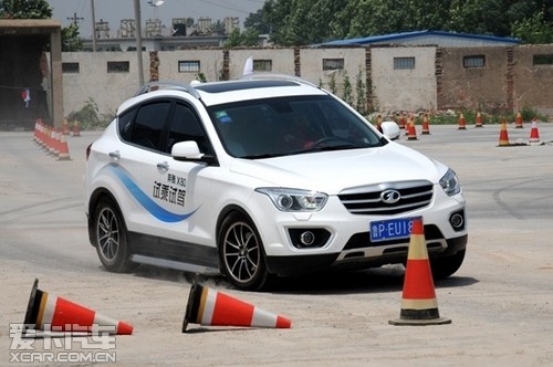 一汽奔腾X80"城市生活悦享汇"完美落幕_爱卡汽车