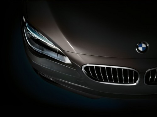 新BMW7系触及心灵的优雅 焕发奢华的魅力