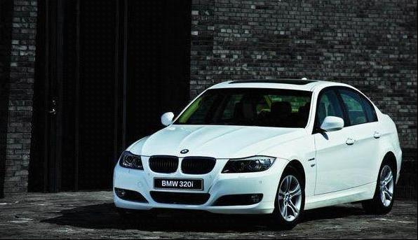 为运动而生雷克萨斯IS250对比宝马320i_爱卡汽车