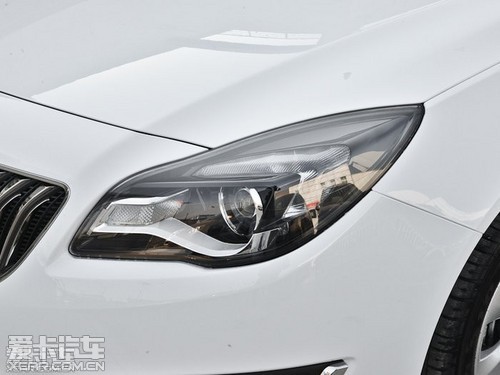 中大型车天生宿敌新君威VS迈腾对比评测