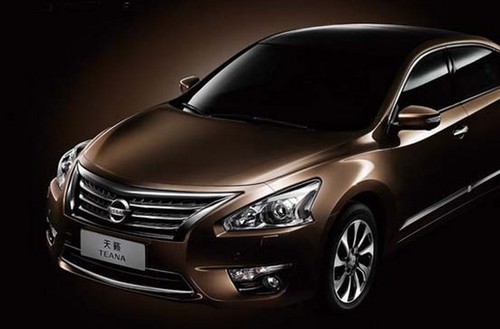 而公爵作为天籁的高端车型,一直都继承着nissan品牌高级 高清图片