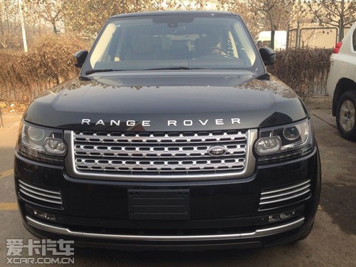 天津港平行进口车16款路虎揽胜行政版惠