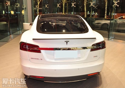 14款特斯拉MODEL 天津港接受预定颜色齐