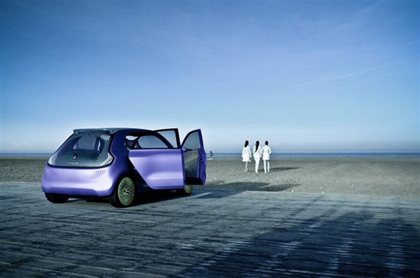 雷诺闪耀2014戛纳电影节 指定用车翻倍_爱卡