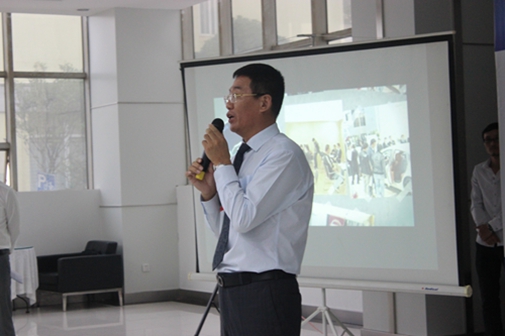 中升集团亮剑车展 誓师大会签署出师表_爱卡汽车