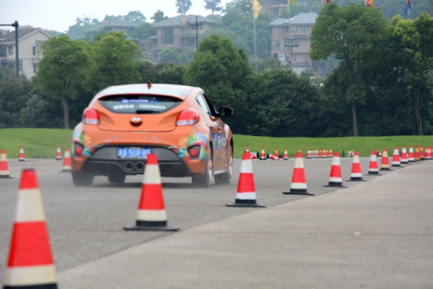 浙江中现进口现代飞思直线加速挑战赛