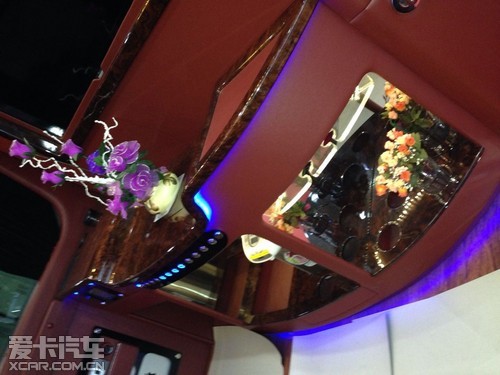 奔驰斯宾特