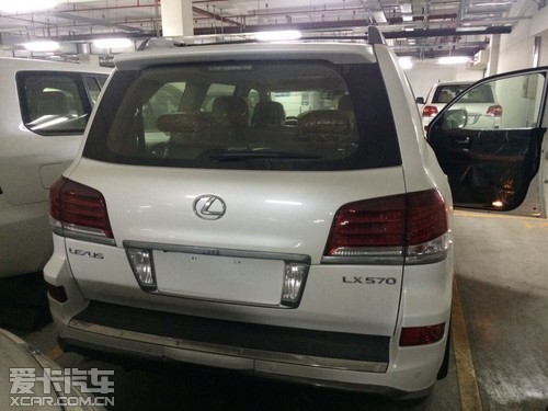 2014款雷克萨斯LX570