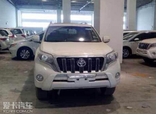 15款丰田霸道4000中东版