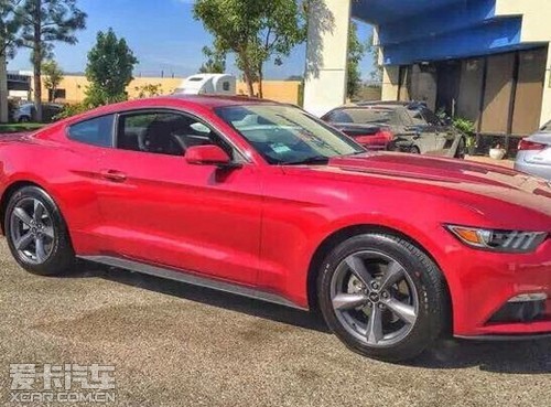 2015款福特野马多大排量最低价多少钱