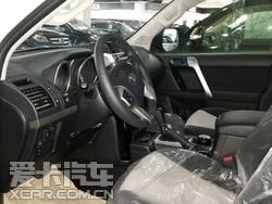 2015款中东版丰田霸道2700车型配置报价