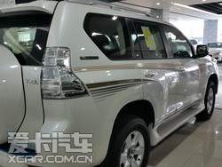 2015款中东版丰田霸道2700车型配置报价