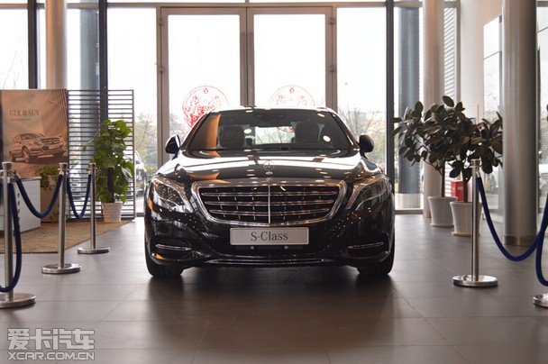 奔驰迈巴赫S400到店 中升之星诚邀品鉴