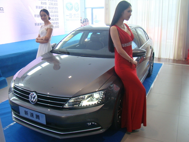 华宏一汽大众新速腾上市发布会完美落幕_爱卡汽车
