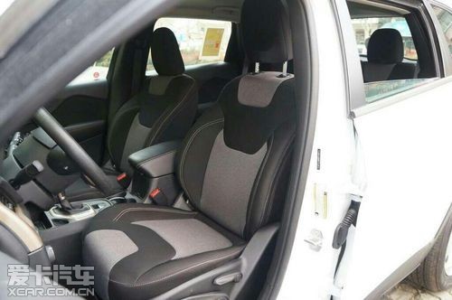 20多万买什么车好 进口吉普jeep 自由光