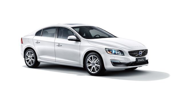 呼市沃尔沃2016款s60l即将到店 火热预定