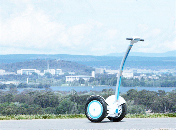 双轮平衡车什么品牌好?爱尔威S3电动平衡车