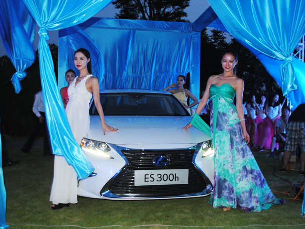 新雷克萨斯ES南通区域上市发布会收官